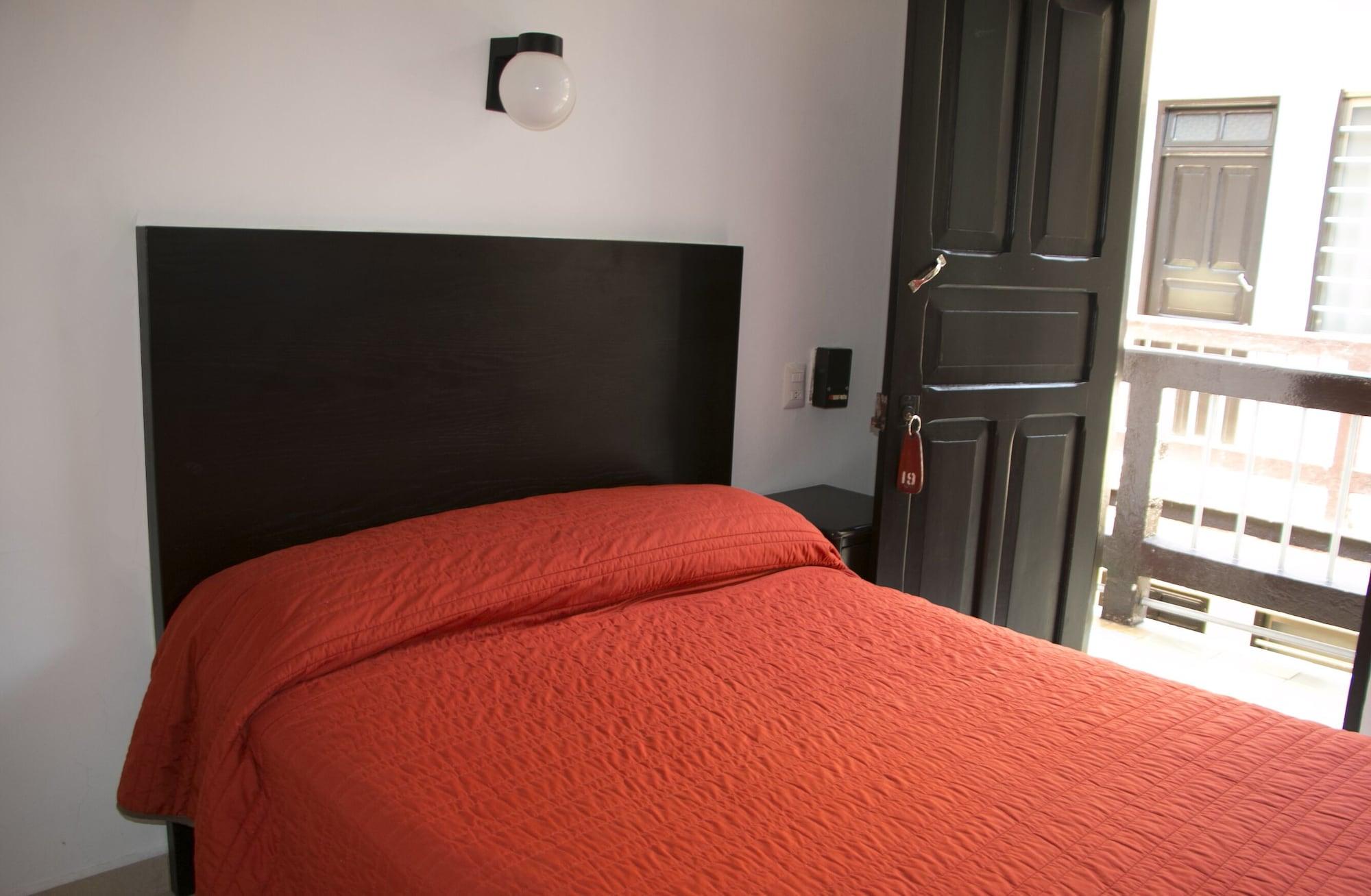 ורקרוז Hotel Amparo מראה חיצוני תמונה